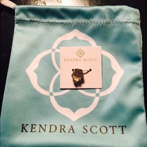 NWT Kendra Scott Slate and gold charm